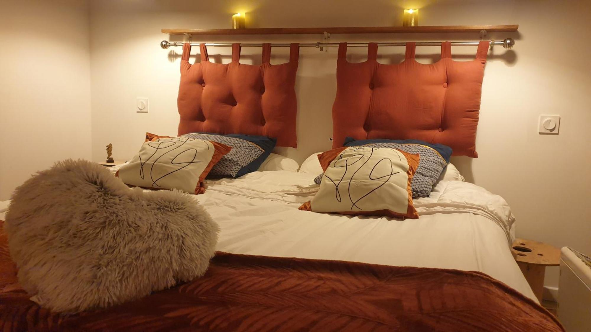 Love Room- Spa- Escale Amoureuse Puygaillard-de-Quercy Exterior photo